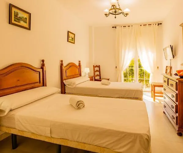 Frühstückspension La Morena 3*