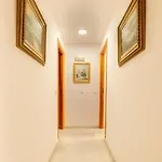 Oda ve Kahvaltı La Morena 3*