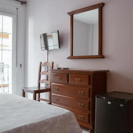 La Morena Bed & Breakfast 3*