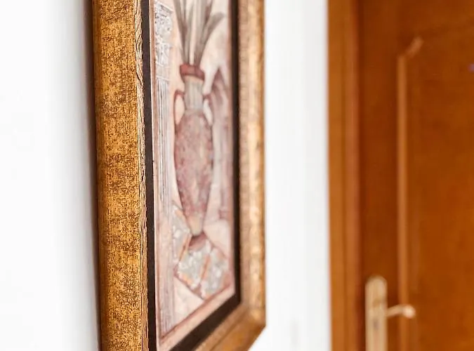 Bed & Breakfast La Morena 3*